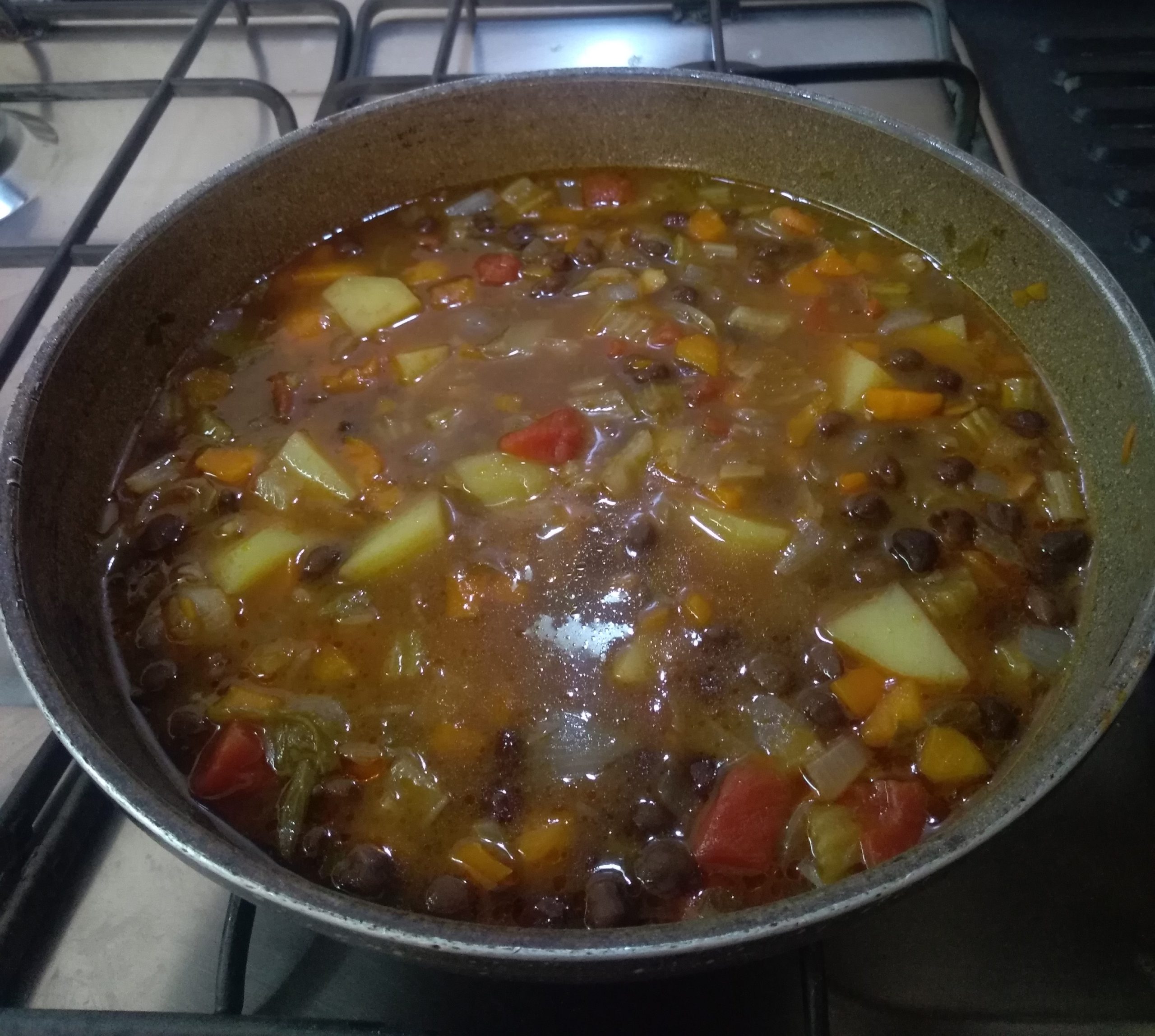 Insalata di ceci neri