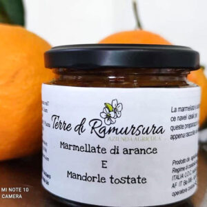 Marmellata di Arance con Granella di Mandorle Tostate